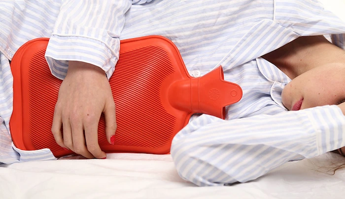 کیسه آب گرم پر شده با آب داغ 5641563210